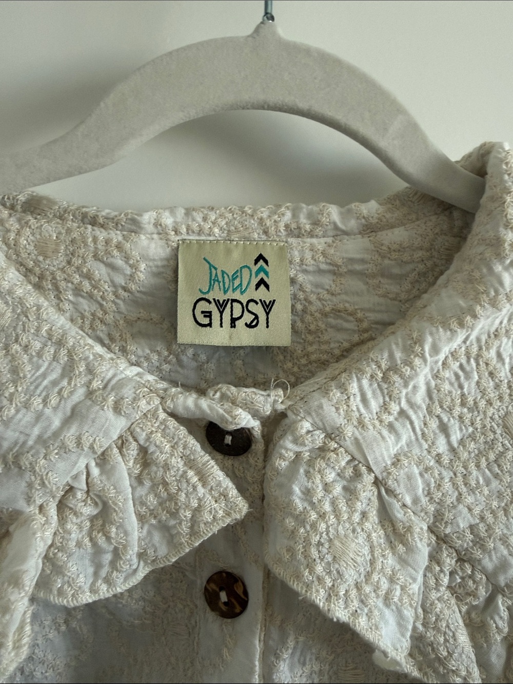 Jaded Gypsy Ivory Textured Ruffle Button-Up crop jacket - Picture 2 of 8